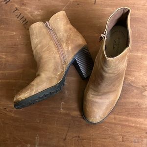 Clark’s Verona Trish Ankle Booties